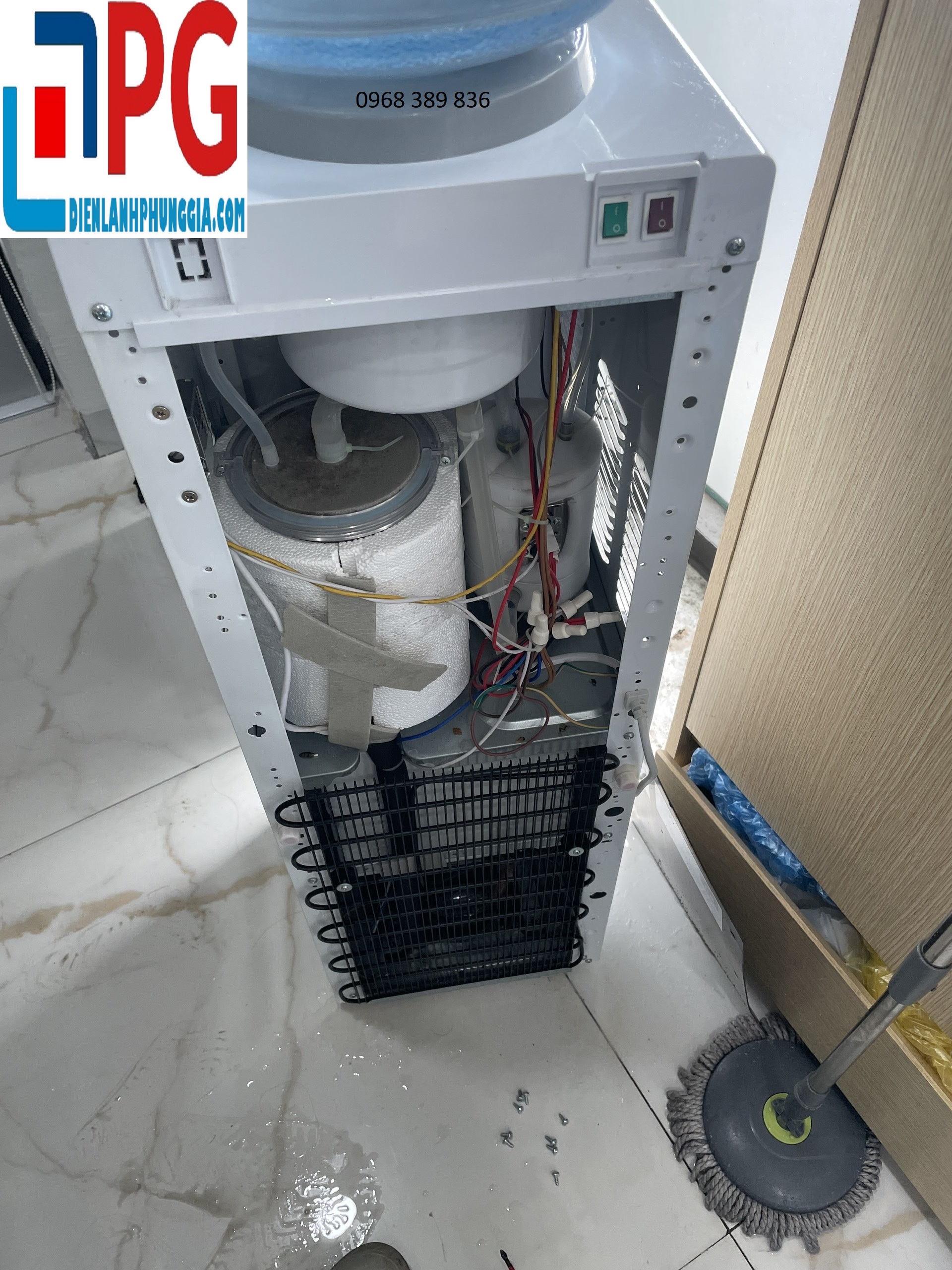 sua-cay-nuoc-nong-lanh-Tây-hồ-điện-lạnh-phùng-gia