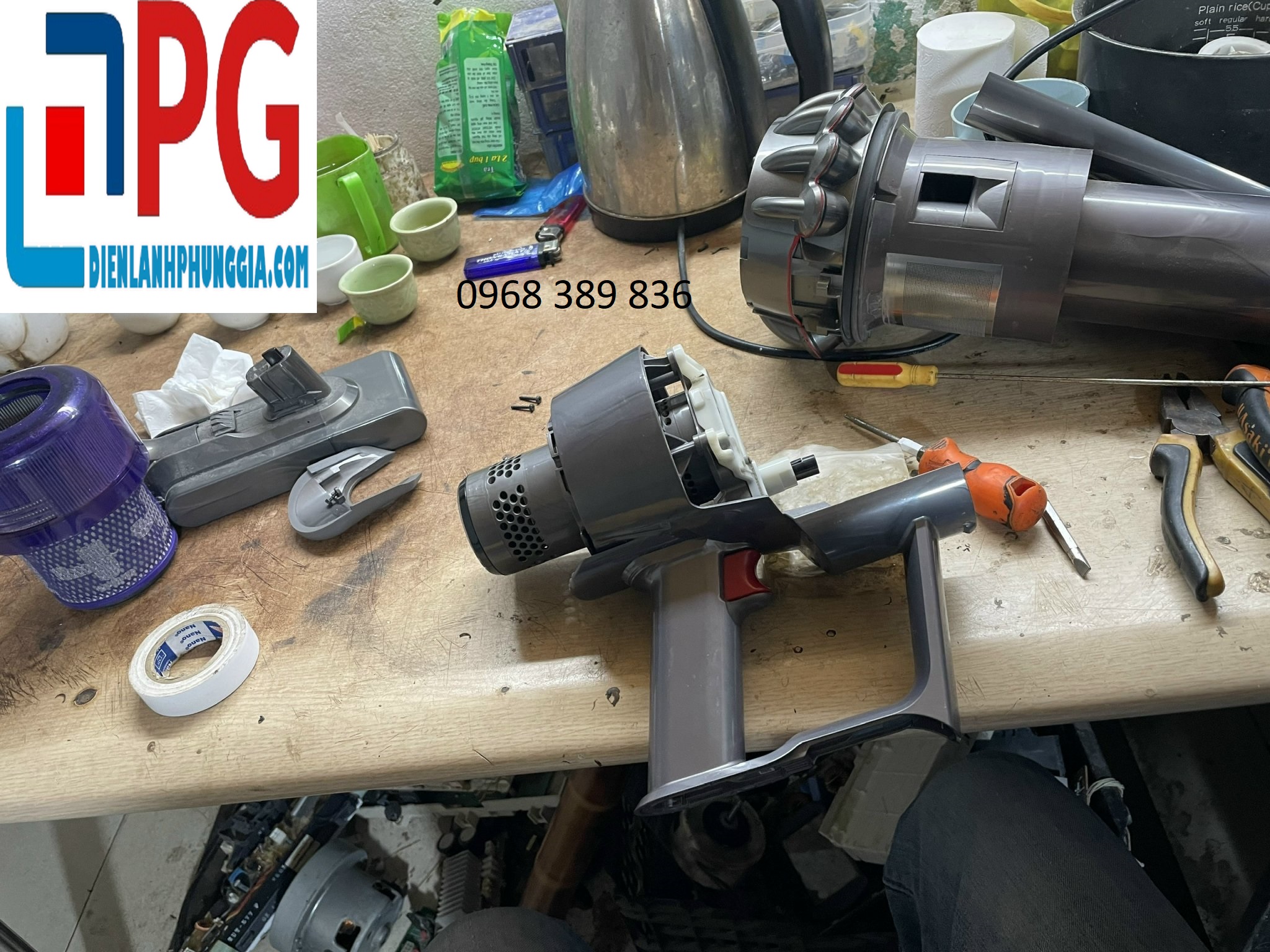 sua-hut-bui-dyson-long-biên- điện lạnh phùng-gia