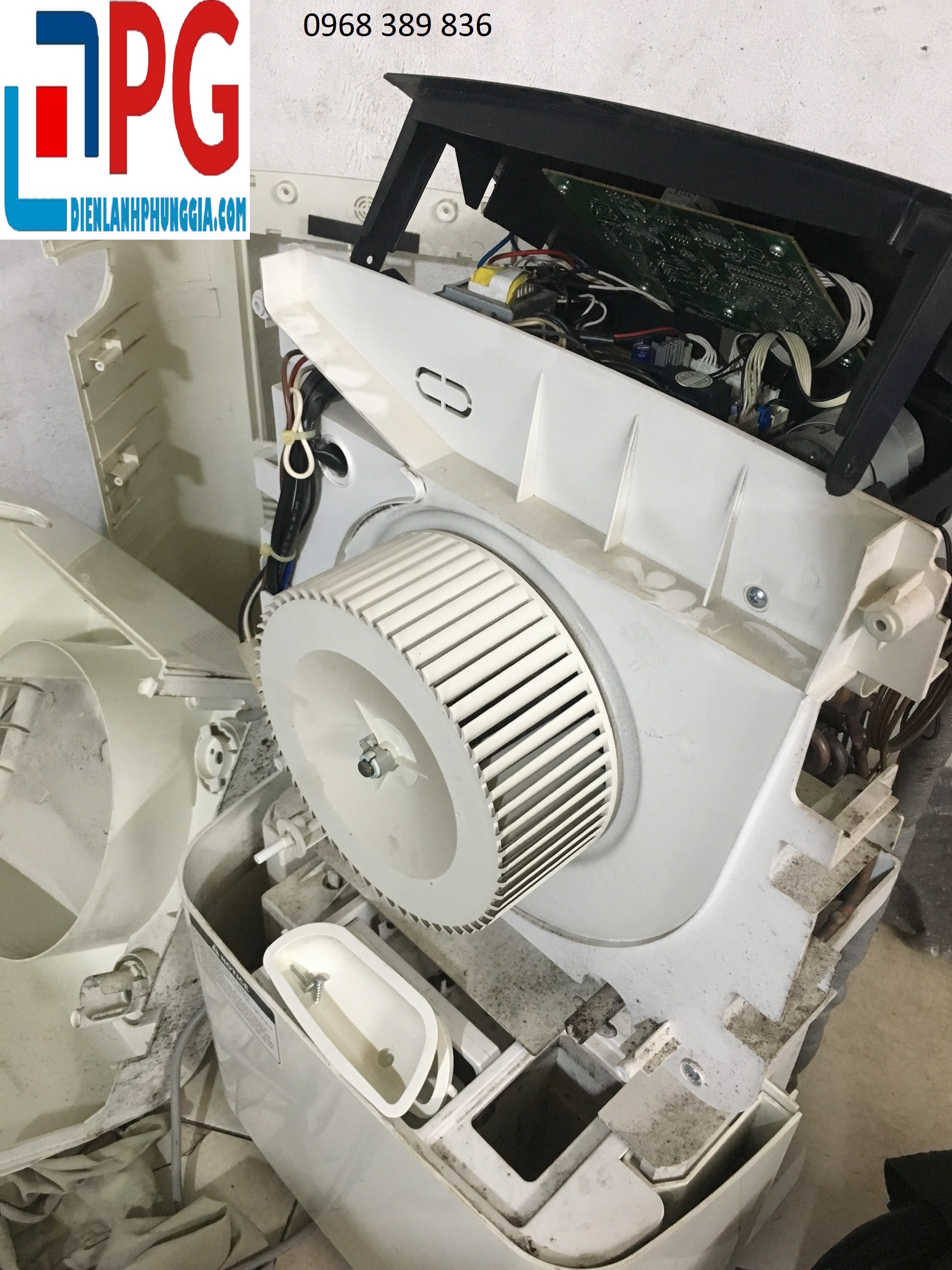 sửa máy hút ẩm tại vinhome riverside, điện lạnh phùng gia