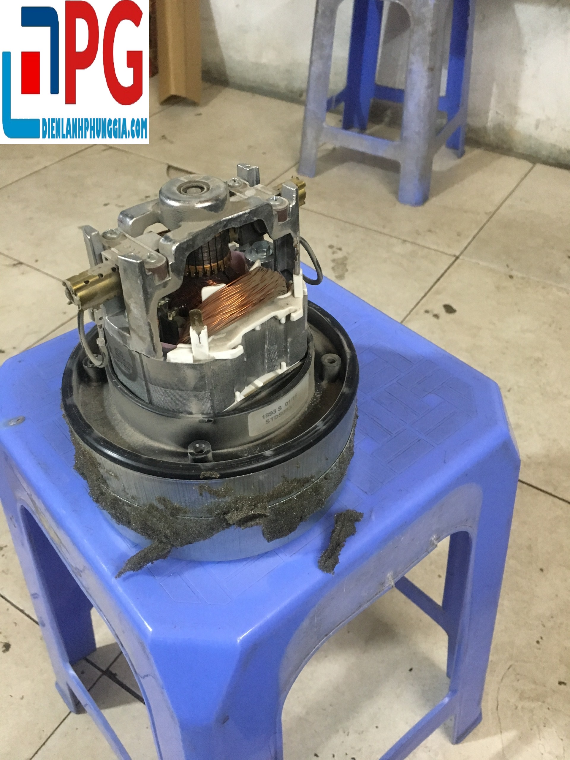 sửa máy hút bụi Hà Đông