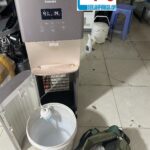 Sửa cây nước nóng lạnh kđt Royal City