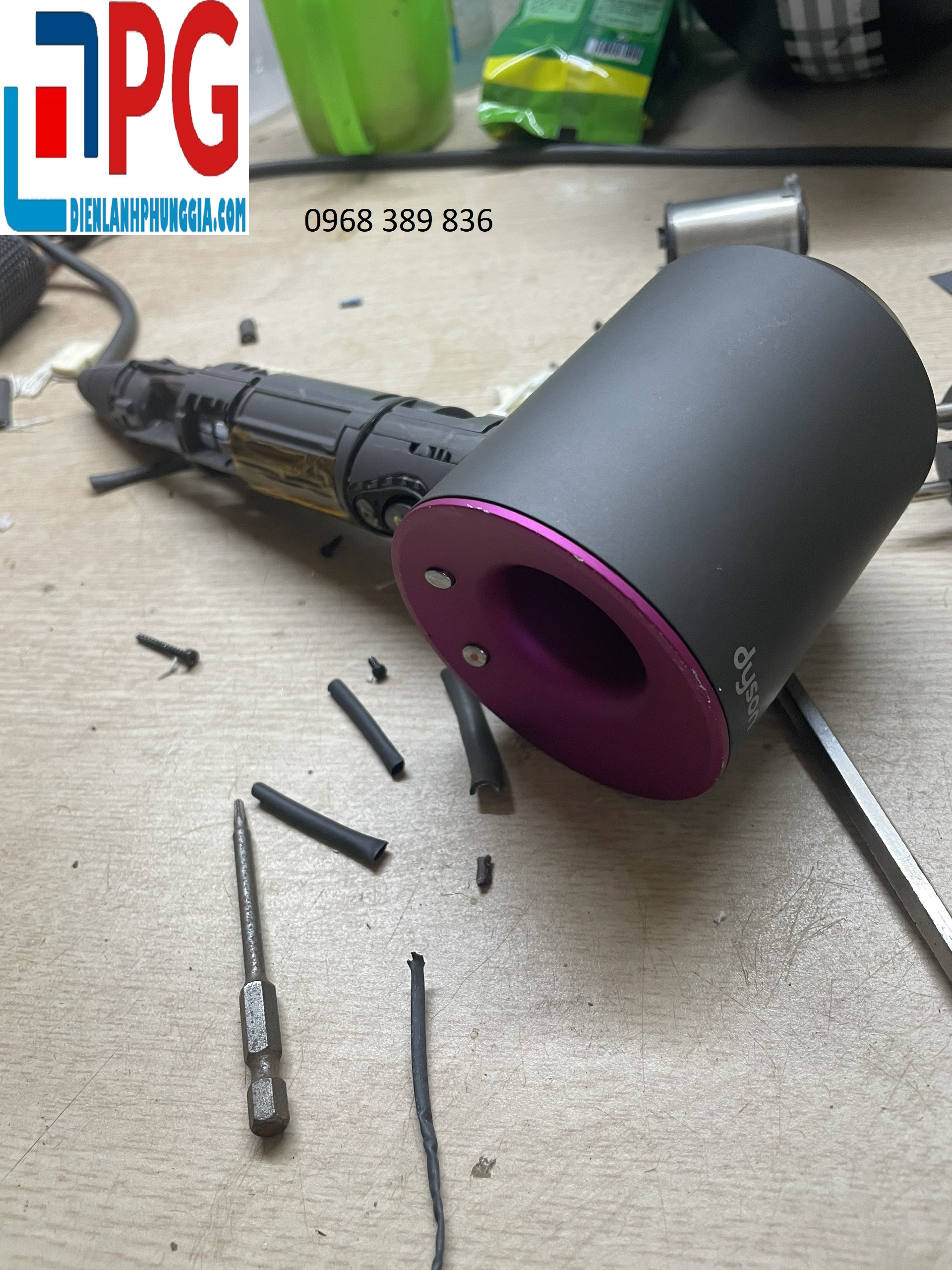 Trung Tâm Sửa Máy Sấy Tóc Dyson Tại KĐT Văn Phú Hà Đông