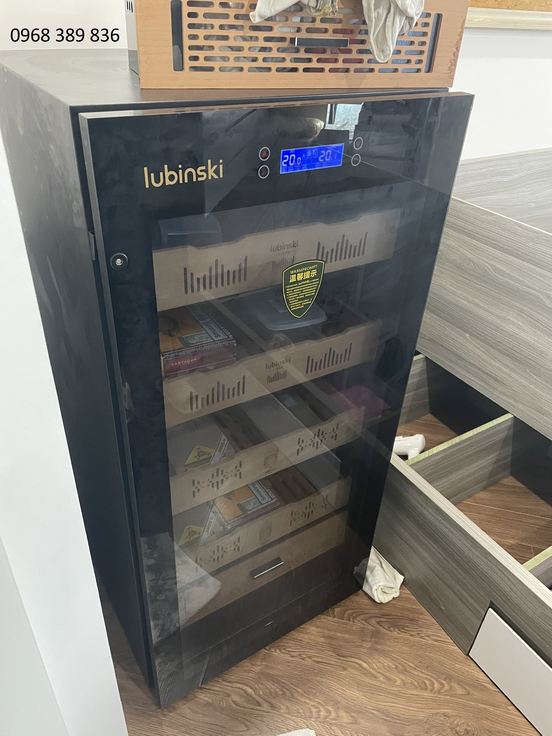 Dịch Vụ Sửa Tủ Xì Gà (Cigar) Tại Hà Nội