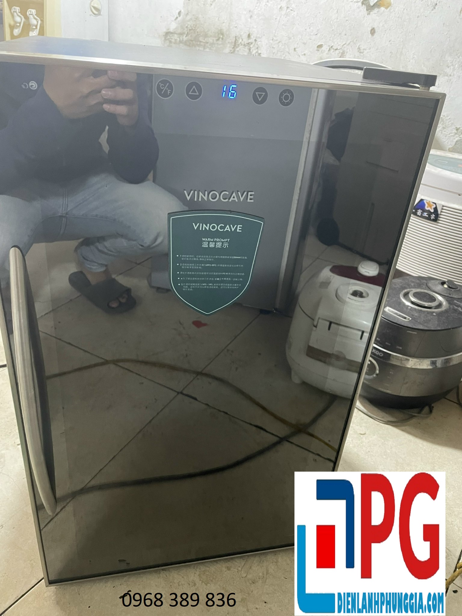 Sửa Tủ Cigar Tại KĐT Vinhomes Riverside Long Biên