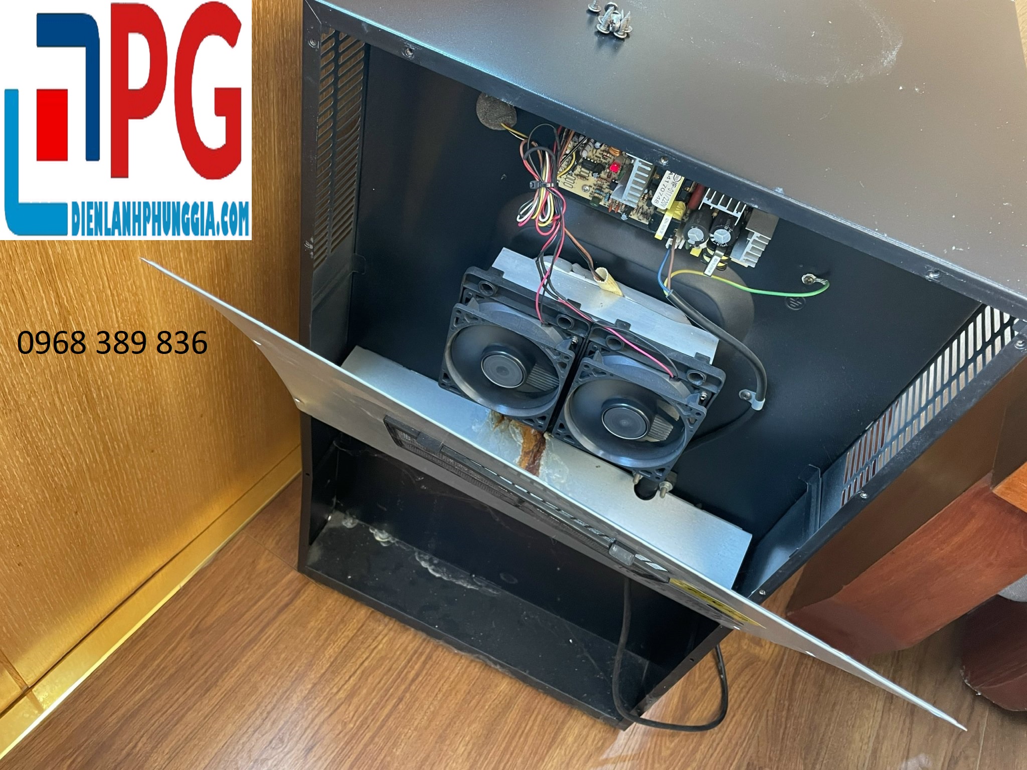 Sửa Tủ Cigar Tại KĐT Vinhomes Riverside Long Biên