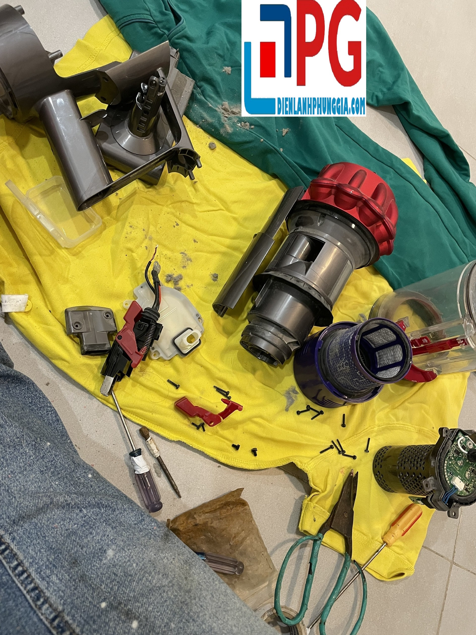 Sửa Máy Hút Bụi Dyson Tại Ngô Gia Tự Long Biên Hà Nội