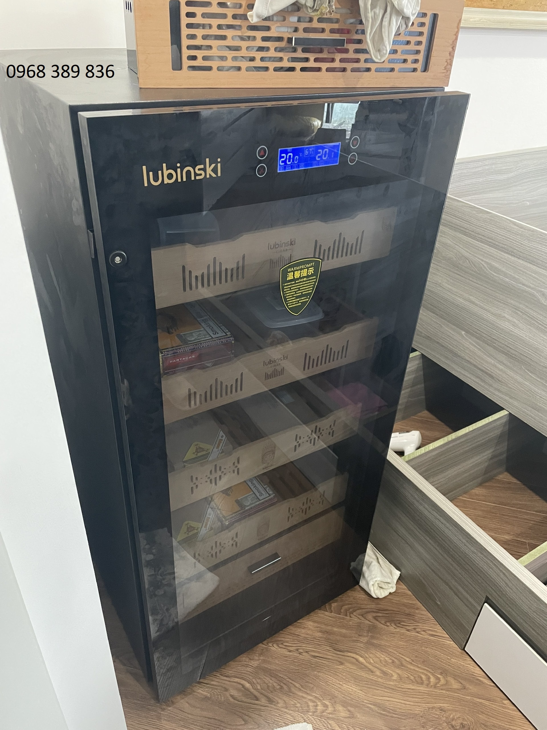 Sửa Tủ Cigar Tại KĐT Định Công