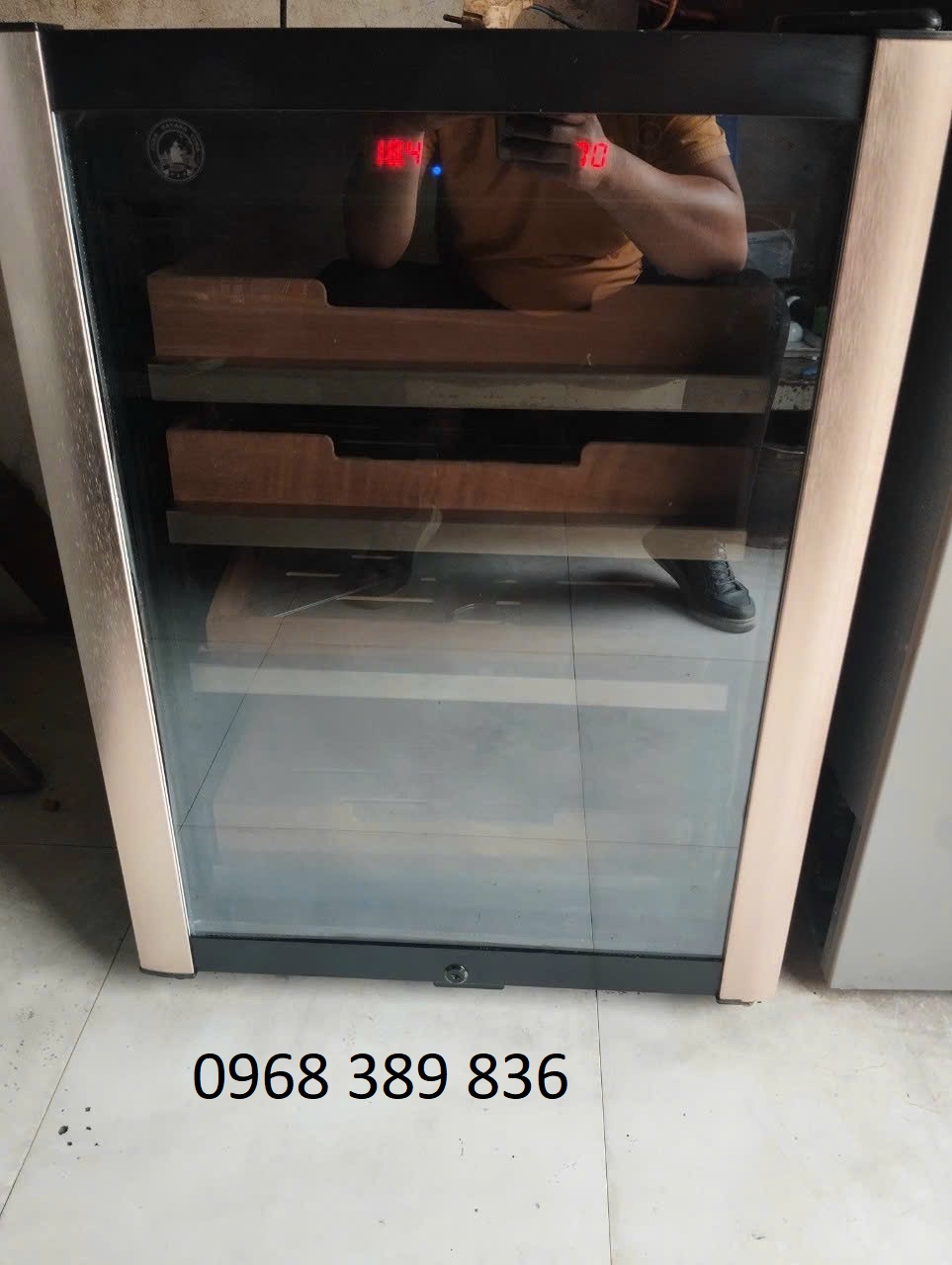 Sửa Tủ Cigar Tại Đường Nguyễn Xiển